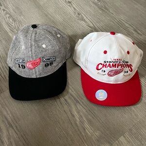 Vintage Red Wings Stanley Cup Champions Gray and Red Hats 1998